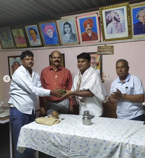 -devghar_sevadham_2006-•-Instagram-photos-and-videos-04-25-2025_10_41_AM (2)